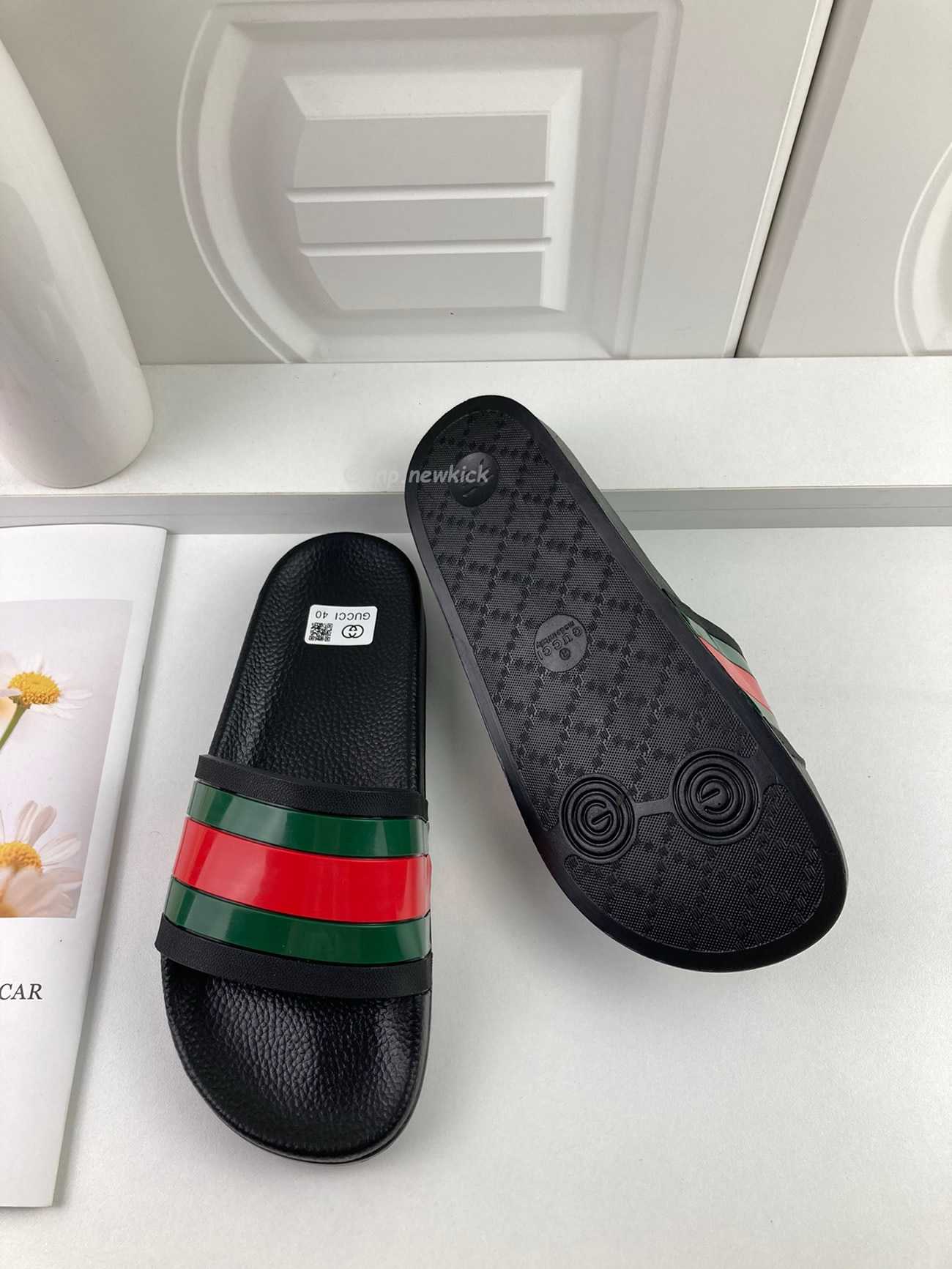 Gucci Rubber Slides Red Green 308234 Gib10 1098 (4) - www.newkick.vip